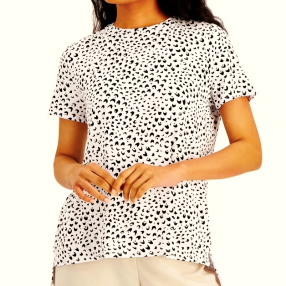 Alfani Crew Neck Black & White Blouse